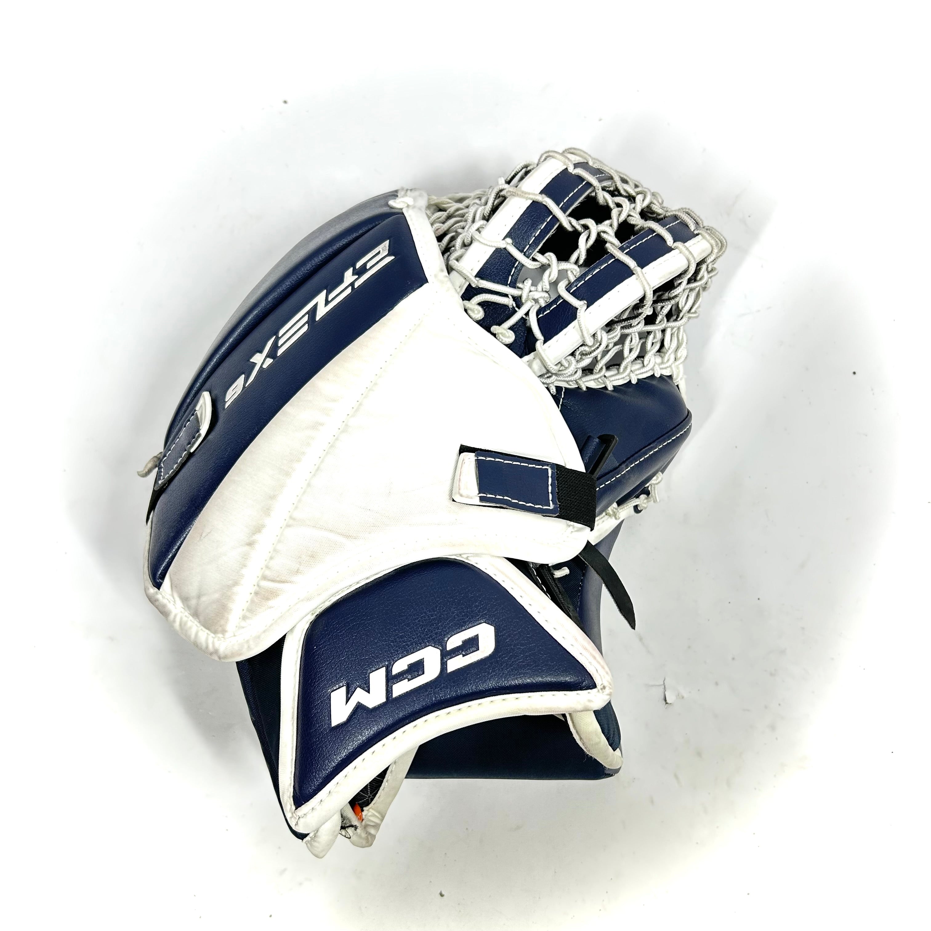 CCM Extreme Flex 6 - Gant de gardien de but AHL Pro Stock d'occasion (blanc/bleu)